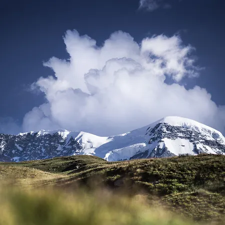 Hotel Riffelhaus 1853 4*