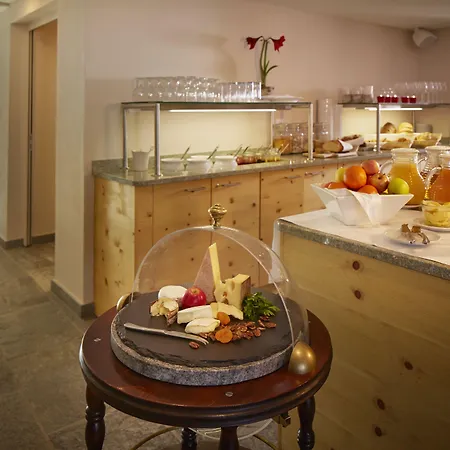 Riffelhaus 1853 Otel 4*
