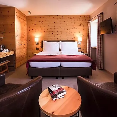Riffelhaus 1853 Hotel Zermatt