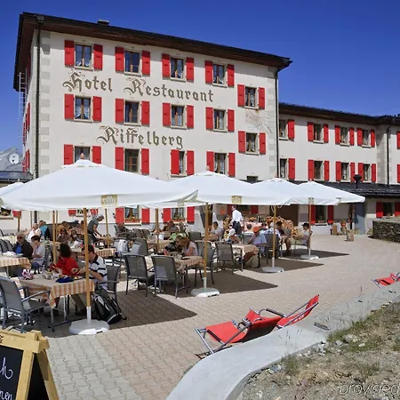 Hotel Riffelhaus 1853 4*